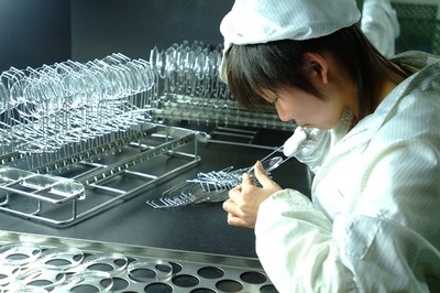 高質量發展產業“觀” 從丹陽鏡片看中國制造的世界級崛起