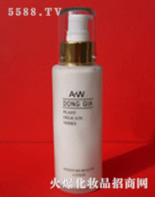 植物嫩白保濕露 雪薇詩瀾與天津科技發(fā)展引領(lǐng)化妝品批發(fā)新趨勢